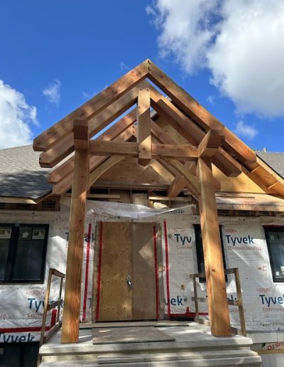 Beautiful handcrafted timber framework for homes and cabins. Expert craftsmanship by Bytown Timberworks.